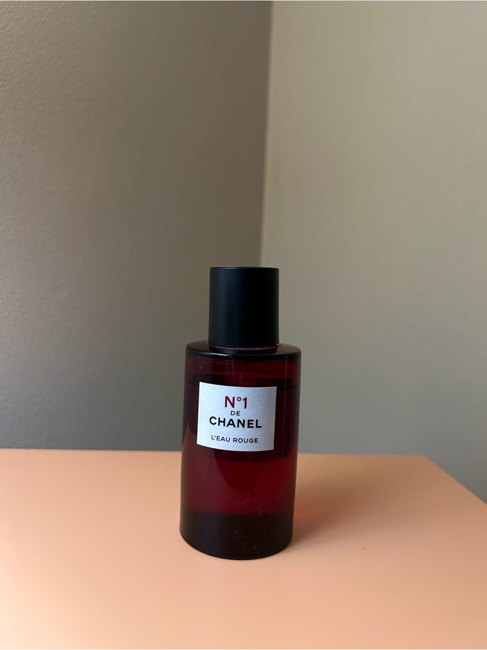 CHANEL no 1 l’eau rouge